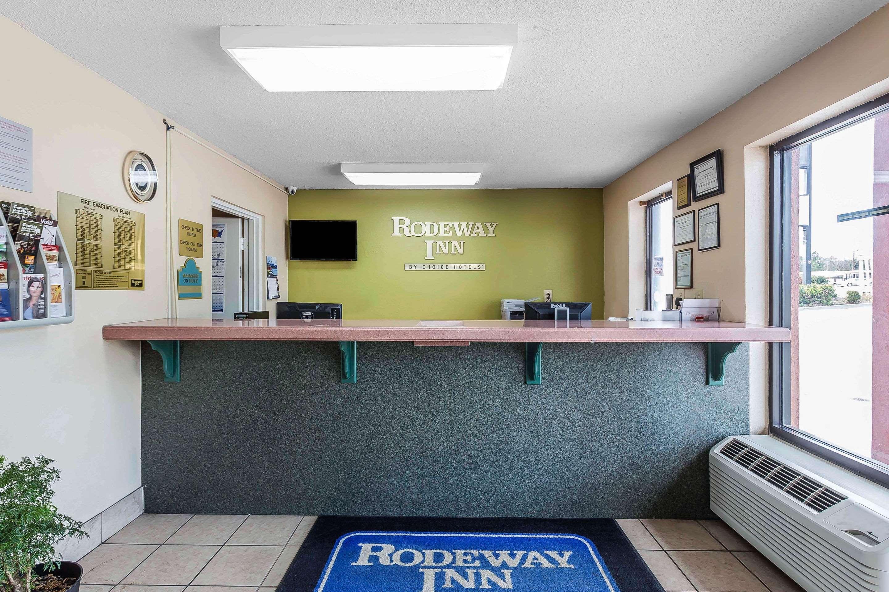 Rodeway Inn 오거스타 외부 사진
